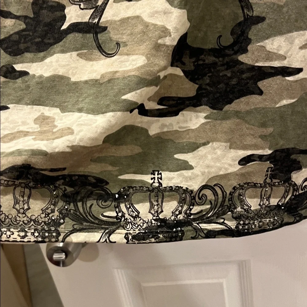 Camo Print Tank Top - Picture 4 of 7